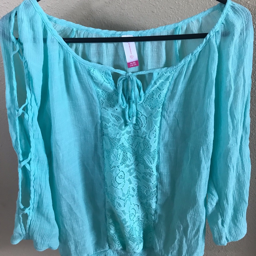No boundaries turquoise top xl